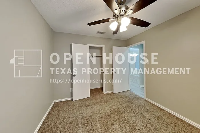 524 Buckstone Dr — Photo 13