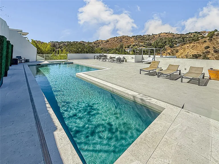 158 Bell Canyon Rd — Photo 43
