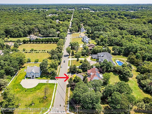 2nd image of 186 Riverwood Dr