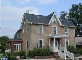 105 E 7th St, Lansdale, PA 19446