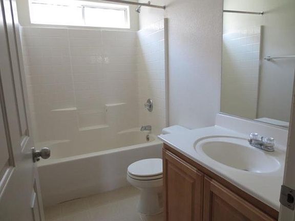 2nd image of 7413 Mojave Canyon St
