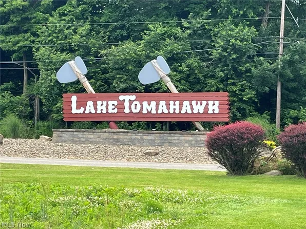 9099 Mohican Trl, Negley, OH 44441