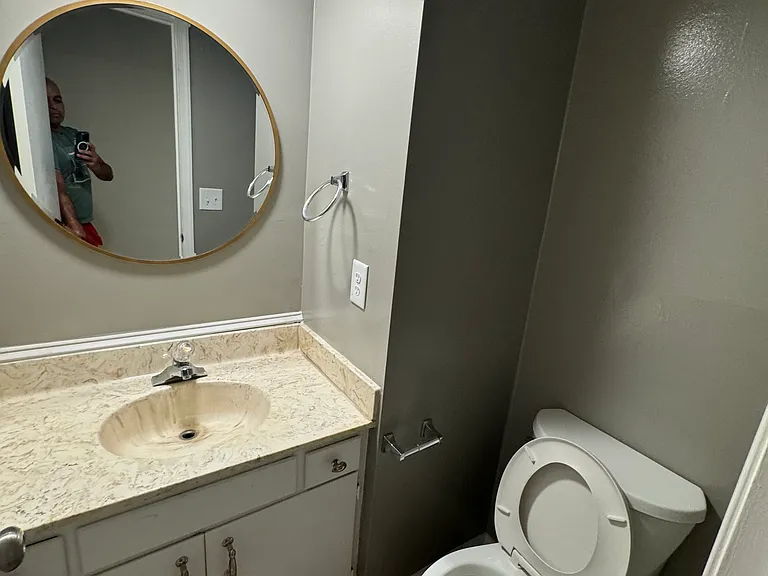 powder room