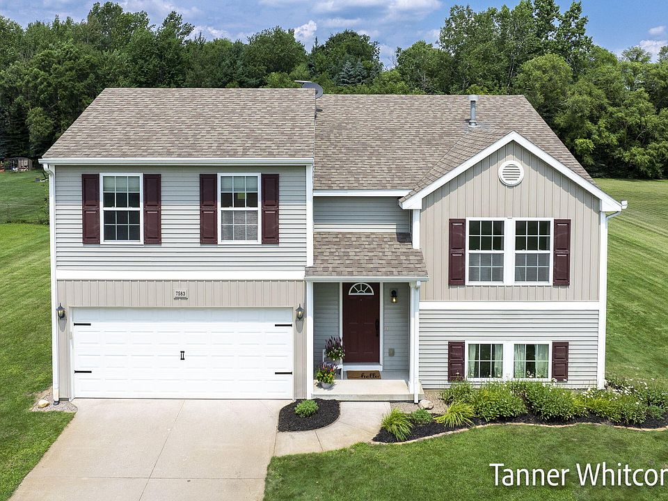 1st image of 7583 Mountain Pine Dr NE