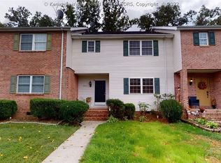 6325 Aracoma Rd, Huntington, WV 25705