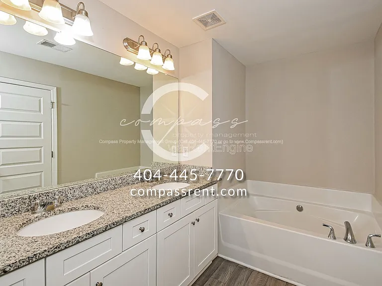 109 Squarewood Ln — Photo 17