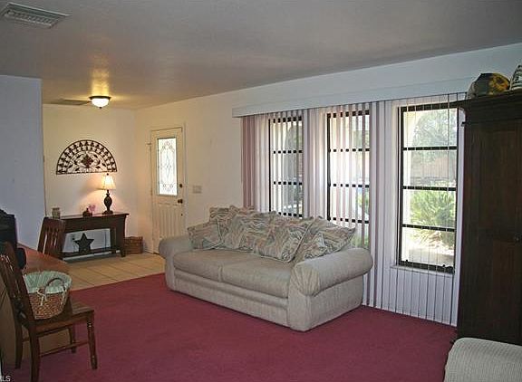5th image of 1221 SE 24th St