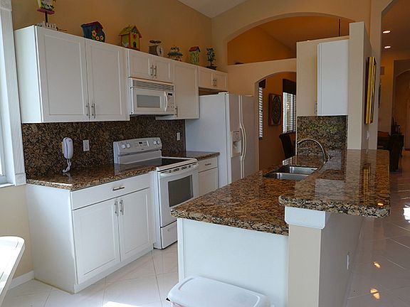 2nd image of 5118 Heron Ct