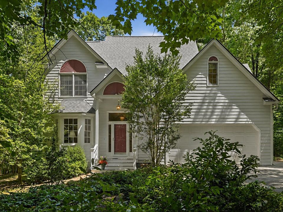 1st image of 158 Danning Dr