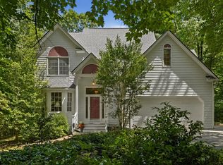 158 Danning Dr, Chapel Hill, NC 27516