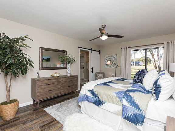 5th image of 50 Westfield Ln