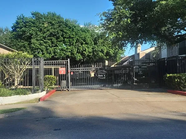 8100 Cambridge St APT 114, Houston, TX 77054