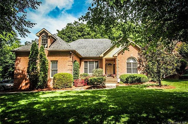 1st image of 6788 Lynrose Ct