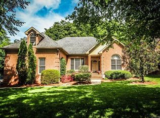 6788 Lynrose Ct, Charlotte, NC 28226