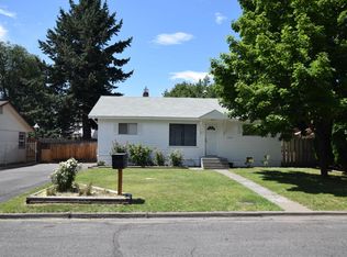 1218 S 15th Ave, Yakima, WA