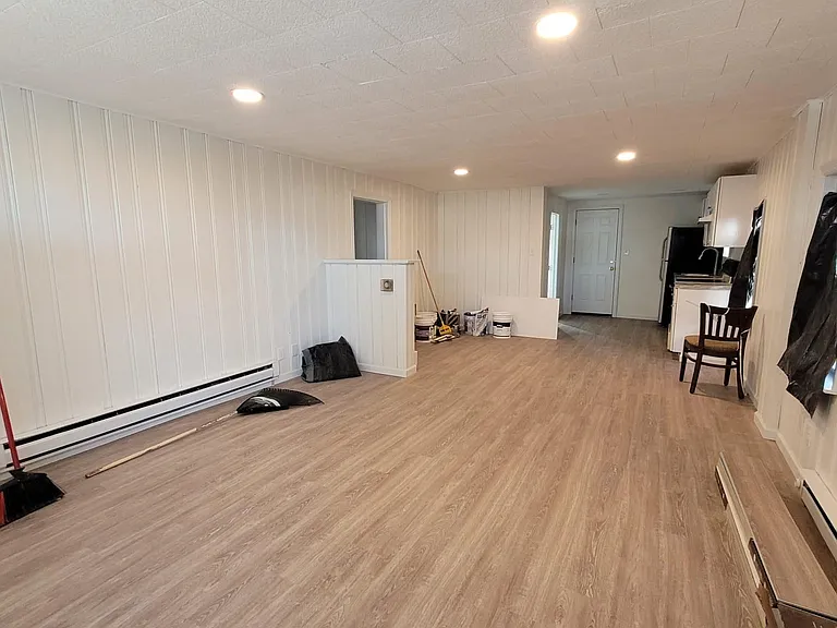 104 N Franklin St #A — Photo 17