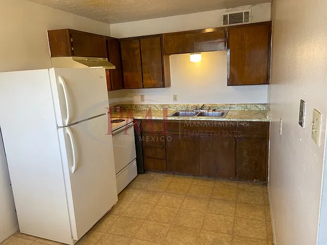 1120 Plain Street Apt. B7 — Photo 6