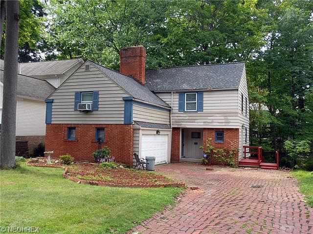 1st image of 3766 Bridgeview Dr