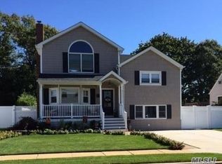 251 Park Ln, Massapequa, NY 11758