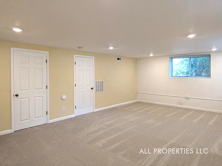6905 E Hillside Pl — Photo 48