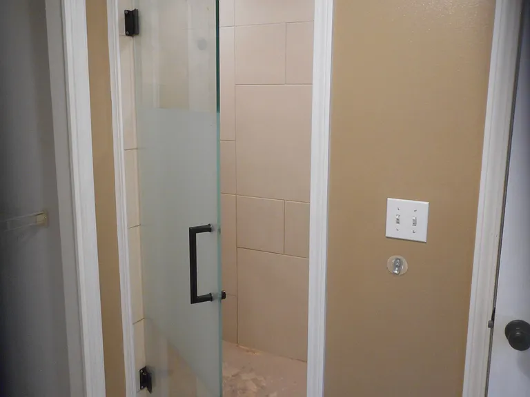 1729 Quiet Oak Ln — Photo 19