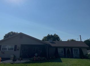 110 Somerset Dr, Willingboro, NJ 08046