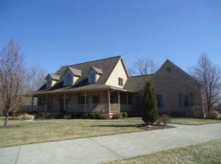 2363 Point View Ct, Lebanon, OH 45036