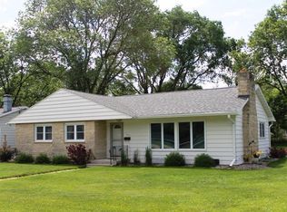 1004 28th St S, La Crosse, WI 54601
