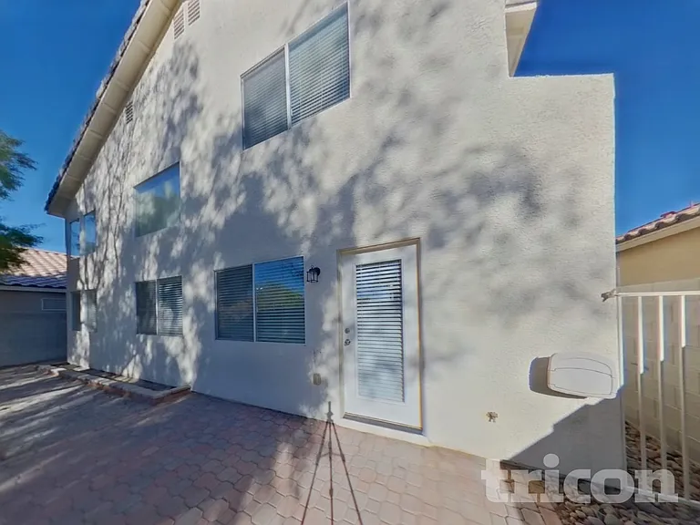 1933 Desert Sage Ave — Photo 16