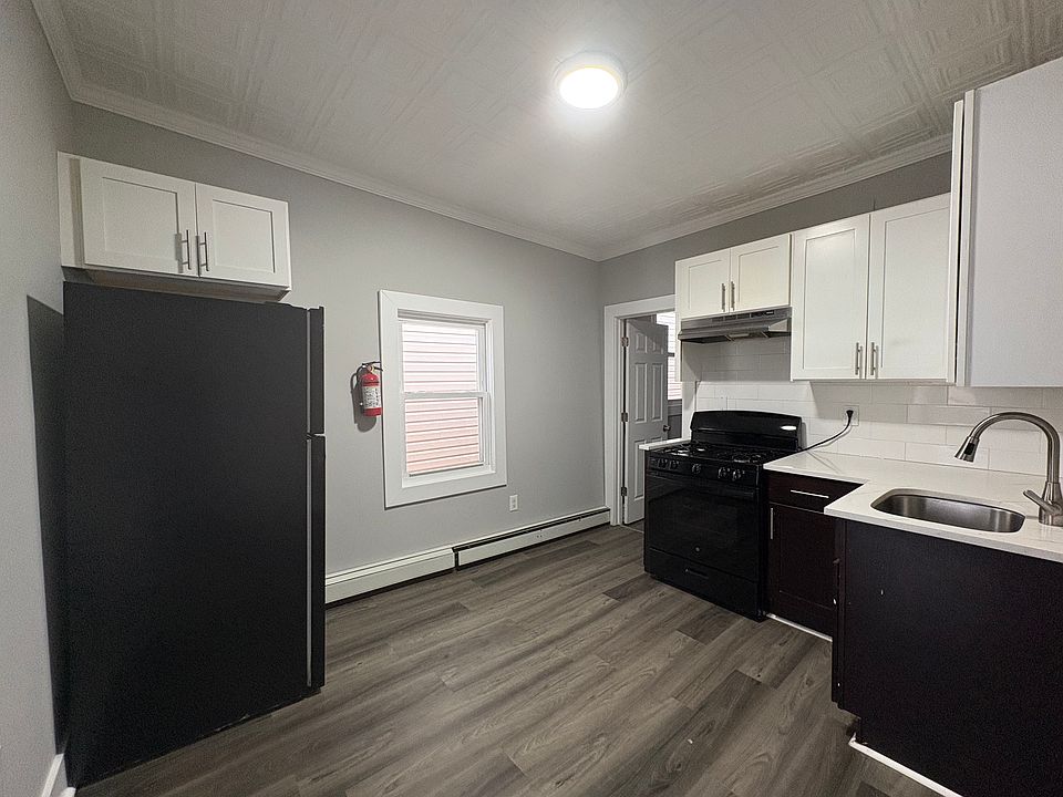 1st image of 228 S 5th St #B