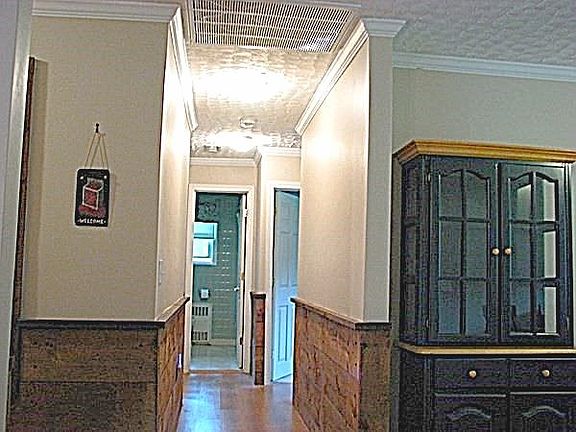 5th image of 106 S Pickens St