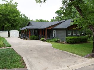 1016 W Collins St, Denton, TX 76201