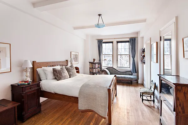 Sold by Corcoran | media 13