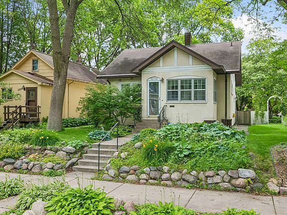 2nd image of 5252 43rd Ave S