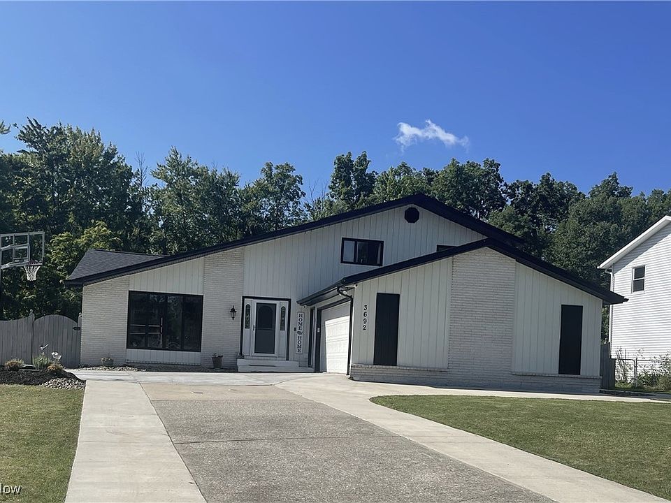 1st image of 3692 Magnolia Dr