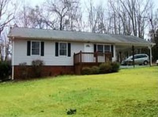 314 Ligon Rd, Greenwood, SC 29649
