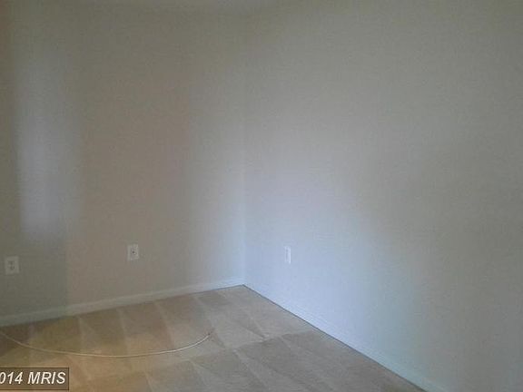 5th image of 4480 Market Commons Dr Unit 607