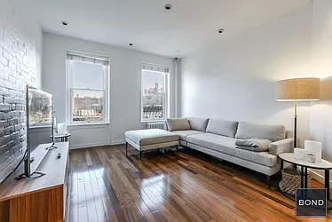 Rented by Bond New York