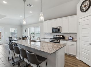 1424 Bellaire St, Celina, TX 75009