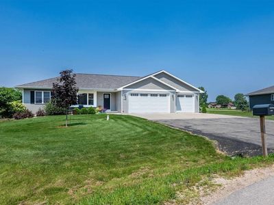 5350 Buttke Court, Omro, WI, 54963