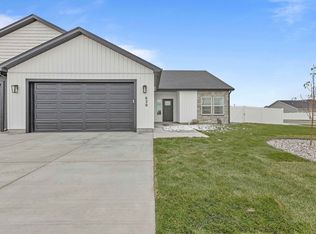 620 S Cutler Ave, Sugar City, ID 83448