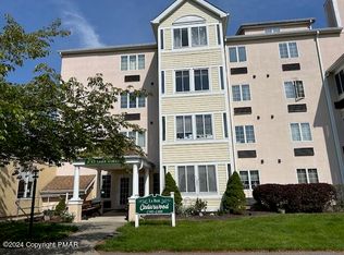 3 Village Cir APT 107, Stroudsburg, PA 18360