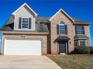 3838 Parnell Way, Ellenwood, GA 30294
