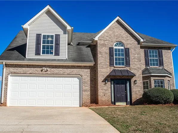 3838 Parnell Way, Ellenwood, GA 30294