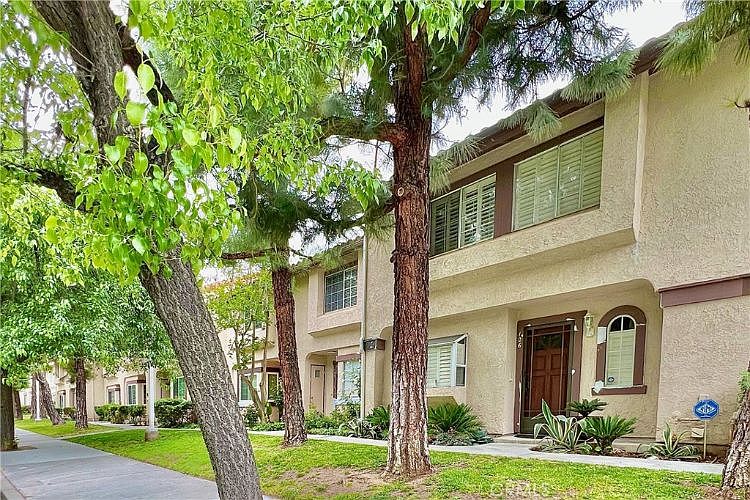 1st image of 5544 Las Virgenes Rd Unit 105