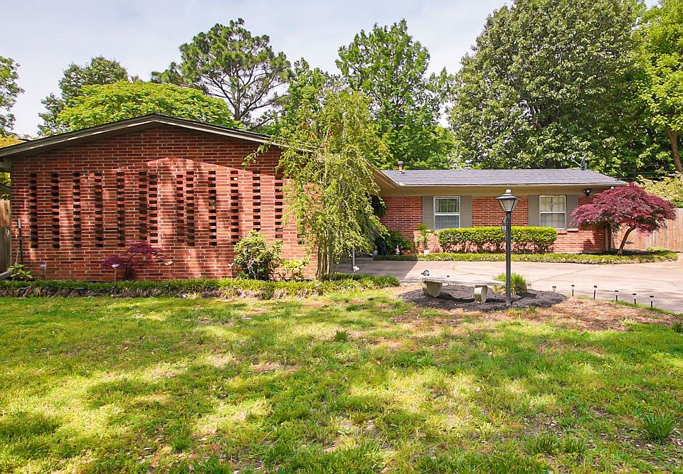210 N Avalon St, West Memphis, AR 72301 Zillow