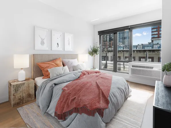 148 1st Street image 121 of 204