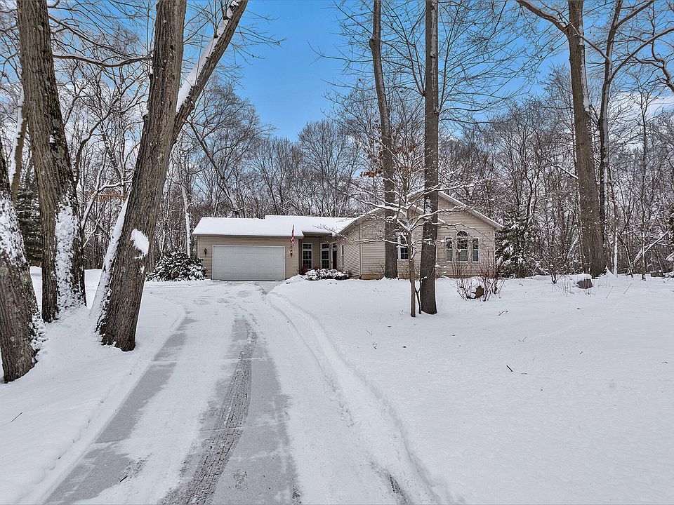 1st image of 7557 Stoney Creek Dr