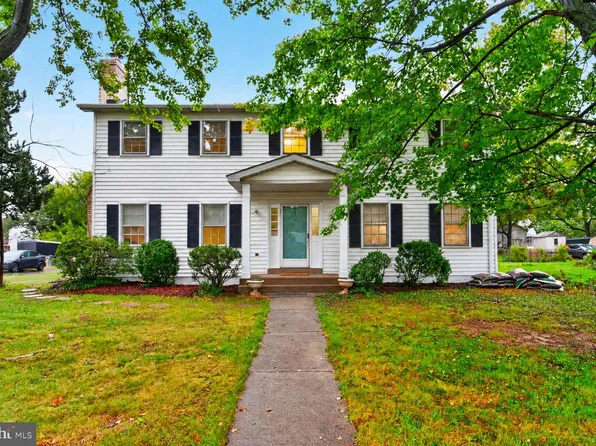 9601 Fairview Ave, Manassas, VA 20110