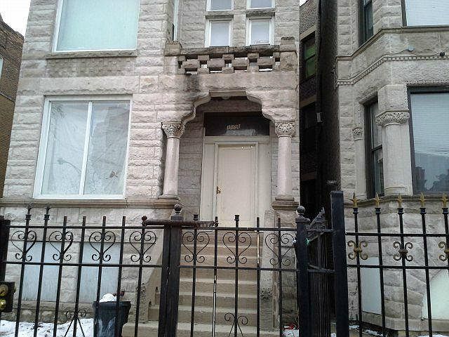 1st image of 1126 S Richmond St #1